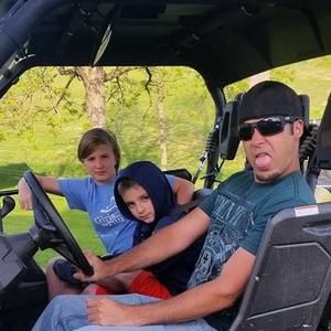 Meet your Posher, Vicky